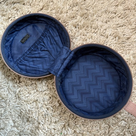 Calpak mini hatbox in rose gold - Picture 13 of 13